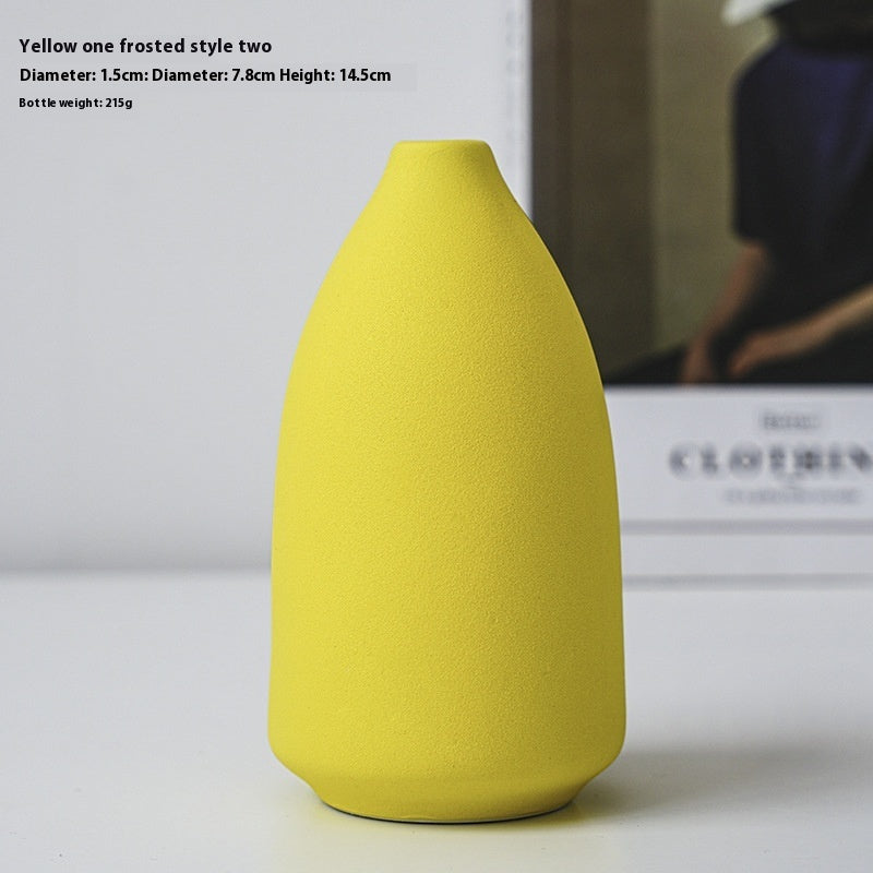 Small Ceramic Vase – Handmade Porcelain Ornament for Dining Table & TV Cabinet