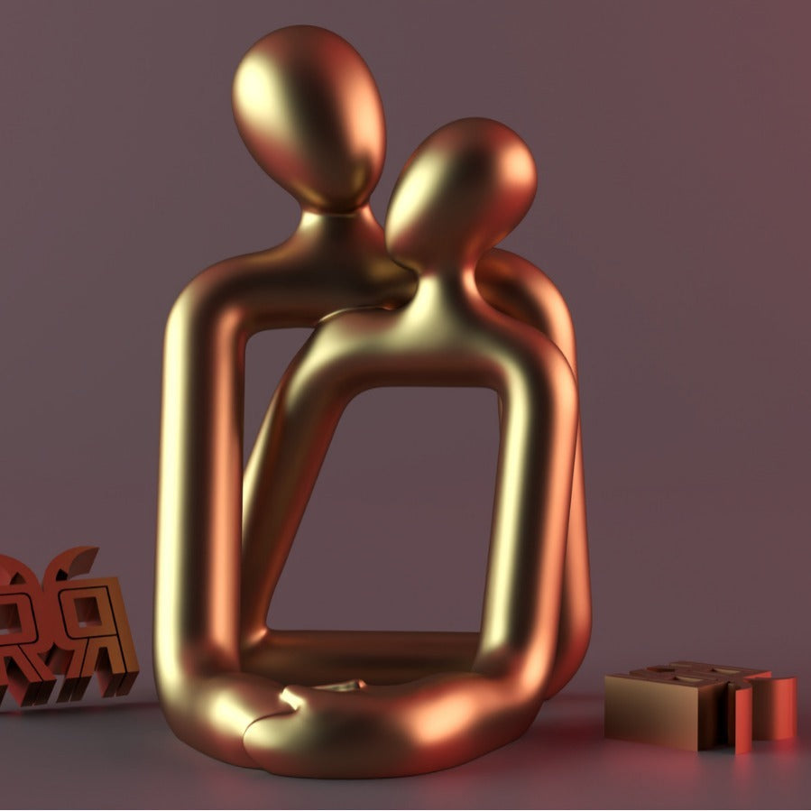 Romantic Couple Statue – Modern Resin Home Decoration for Desk & Shelf