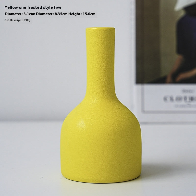 Small Ceramic Vase – Handmade Porcelain Ornament for Dining Table & TV Cabinet